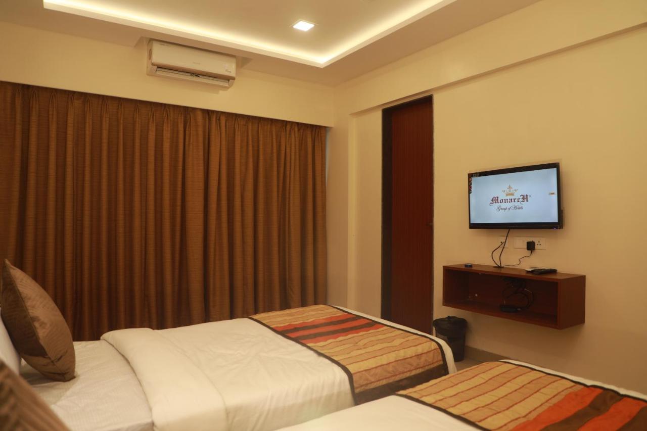 Serenity By Monarch, Baner Pune Méribel Village Esterno foto